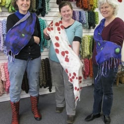PortFiber - Nuno felted scarf class.