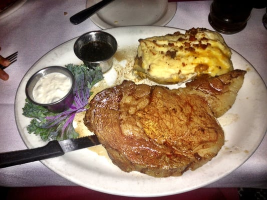 Bob Taylor's Ranch House by null