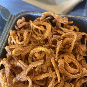Big Ange's Eatery - a plate of fried onion rings - Sandwiches Near Me - Arlington Heights, Illinois