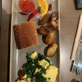 Farmerbrown - Veggie Plate - Southern Near Me - San Francisco, California