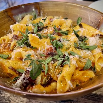 Pomp and Circumstance - Garganelli - Italian Near Me - Brooklyn, New York