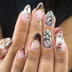 Mint Nail Lounge