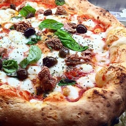 Pizza Napoli