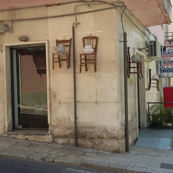 Cantunéra - Sicilian Near Me - Comiso, RG