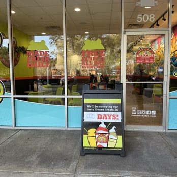 Jeremiah's Italian Ice - Outside/front entrance - Ice Cream & Frozen Yogurt Near Me - Gainesville, Florida