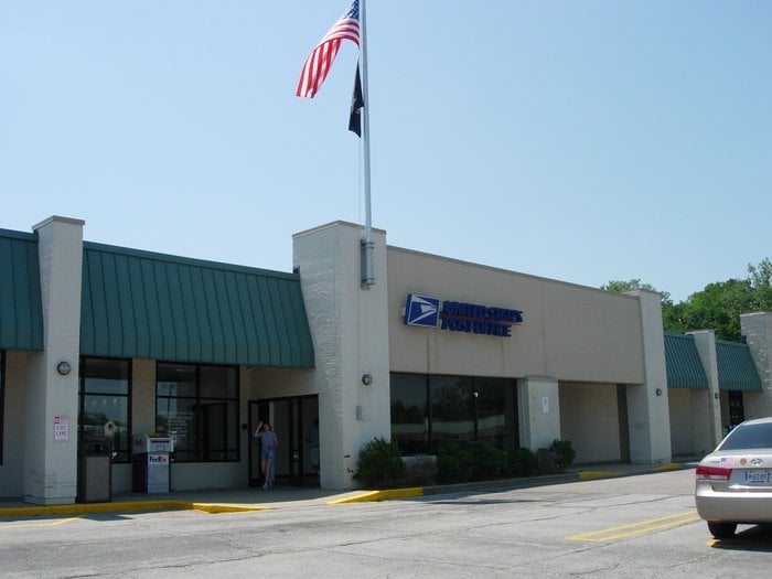 US POST OFFICE Updated June 2024 3135 Dixie Hwy, Erlanger, Kentucky
