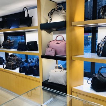 longchamp madison ave