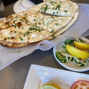 Sabri Nihari Restaurant - Garlic Nan - Pakistani Near Me - Chicago, Illinois