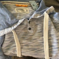 Red White & Blue Thrift Store - Price tag replaced