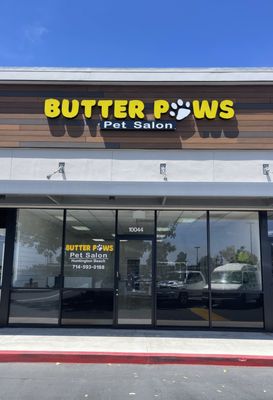 Why Choose Butter Paws? - 714-593-0188 - Introducing Butter Paws: Your Pet Grooming Experts
Paw-some Grooming Solutions
At Butter Paws, our professional pet groomers are adept at keeping your furry friend looking dapper without any discomfort. Home grooming may inadvertently lead to cuts, scratches, or skin irritations. Trust our experts to inspect your dog's paws meticulously, identifying any cuts, thorns, or punctures and applying the necessary antiseptic solutions to prevent infections. Plus, if your pet has a skin condition, our groomers will apply the most suitable products to ensure your dog's skin stays healthy and irritation-free.
Stress-Free Nail Care
Nail trimming can be a daunting task for pet owners, but not for Butter Paws! Our skilled groomers know just how to make the process smooth and comfortable for your dog, ensuring nails are trimmed to the perfect length without any hassle.
Tailored Hair Styling
Certain breeds like Poodles require regular haircuts, and our professional groomers excel at providing the perfect style for your dog's needs, keeping them looking their best.
Customized Grooming Regimens
Just like humans, pets have unique grooming requirements. Our experienced groomers understand this and utilize the most suitable grooming supplies for optimal results and minimal irritation. Whether your dog has long or short hair, Butter Paws has you covered with the right tools and techniques.
Pampering Massage Sessions
Treat your beloved pet to a relaxing massage by our expert groomers. Massages not only help your dog unwind but also promote circulation and overall well-being.
Early Detection of Health Issues
Our professional groomers are trained to recognize early warning signs of illnesses, such as lumps, skin discoloration, or unusual lesions, thanks to their knowledge of canine anatomy.
Vigilant Parasite Detection
At Butter Paws, we leave no stone unturned when it comes to your pet's health. Our groomers are skilled at identifying parasites like fleas and ear mites, ensuring your pet stays parasite-free.
Personalized Care Tips
In addition to grooming services, our experts provide valuable tips tailored to your pet's specific needs, from dietary recommendations to daily maintenance routines like brushing and teeth cleaning, ensuring your furry companion stays happy and healthy between visits. Why Choose Butter Paws? - 714-593-0188 - Introducing Butter Paws: Your Pet Grooming Experts
Paw-some Grooming Solutions
At Butter Paws, our professional pet groomers are adept at keeping your furry friend looking dapper without any discomfort. Home grooming may inadvertently lead to cuts, scratches, or skin irritations. Trust our experts to inspect your dog's paws meticulously, identifying any cuts, thorns, or punctures and applying the necessary antiseptic solutions to prevent infections. Plus, if your pet has a skin condition, our groomers will apply the most suitable products to ensure your dog's skin stays healthy and irritation-free.
Stress-Free Nail Care
Nail trimming can be a daunting task for pet owners, but not for Butter Paws! Our skilled groomers know just how to make the process smooth and comfortable for your dog, ensuring nails are trimmed to the perfect length without any hassle.
Tailored Hair Styling
Certain breeds like Poodles require regular haircuts, and our professional groomers excel at providing the perfect style for your dog's needs, keeping them looking their best.
Customized Grooming Regimens
Just like humans, pets have unique grooming requirements. Our experienced groomers understand this and utilize the most suitable grooming supplies for optimal results and minimal irritation. Whether your dog has long or short hair, Butter Paws has you covered with the right tools and techniques.
Pampering Massage Sessions
Treat your beloved pet to a relaxing massage by our expert groomers. Massages not only help your dog unwind but also promote circulation and overall well-being.
Early Detection of Health Issues
Our professional groomers are trained to recognize early warning signs of illnesses, such as lumps, skin discoloration, or unusual lesions, thanks to their knowledge of canine anatomy.
Vigilant Parasite Detection
At Butter Paws, we leave no stone unturned when it comes to your pet's health. Our groomers are skilled at identifying parasites like fleas and ear mites, ensuring your pet stays parasite-free.
Personalized Care Tips
In addition to grooming services, our experts provide valuable tips tailored to your pet's specific needs, from dietary recommendations to daily maintenance routines like brushing and teeth cleaning, ensuring your furry companion stays happy and healthy between visits.