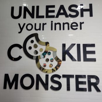 Crave Cookies - Evanston - Desserts Near Me - Evanston, Illinois