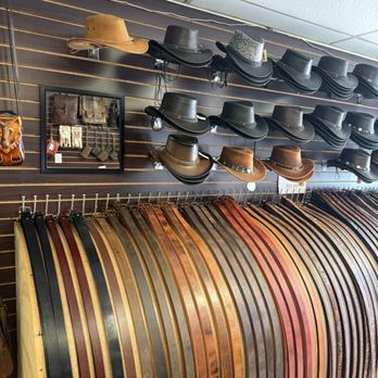 Das 1st Leather - Leather Goods Near Me - Helen, Georgia Das 1st Leather - Leather Goods Near Me - Helen, Georgia