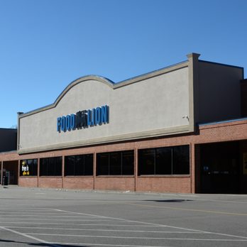 Food Lion - the front of the store - Grocery Near Me - Belmont, North Carolina Food Lion - the front of the store - Grocery Near Me - Belmont, North Carolina