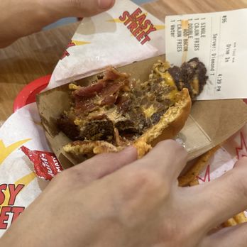 Easy Street Burgers - Burgers Near Me - Studio City, California Easy Street Burgers - Burgers Near Me - Studio City, California