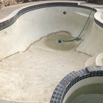San-Rock Pool Plastering - Pool drained - General Contractors Near Me - Canyon Country, California San-Rock Pool Plastering - Pool drained - General Contractors Near Me - Canyon Country, California