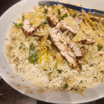 Provare - Lemon pepper chicken pasta - Cajun/Creole Near Me - Chicago, Illinois Provare - Lemon pepper chicken pasta - Cajun/Creole Near Me - Chicago, Illinois