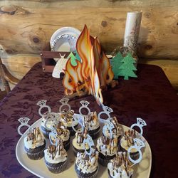 Flour Stone - S'mores Cupcakes