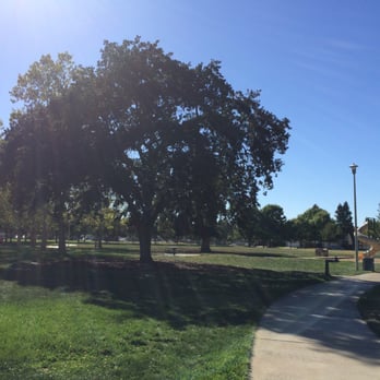 Foulks Park - Parks Near Me - Elk Grove, California