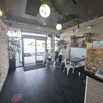 BAMBU - Interior - Juice Bars & Smoothies Near Me - San Jose, California