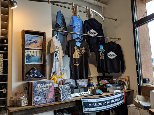 Mercury Wine by null