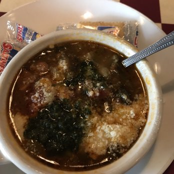 Giordano's - Minestrone soup. Pretty good. - Pizza Near Me - Glen Ellyn, Illinois