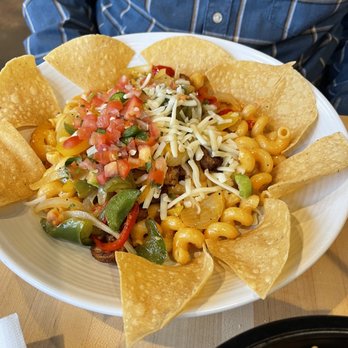 Prados Modern Mexican Cantina - Fajita Shrimp pasta - Latin American Near Me - Lake St Louis, Missouri