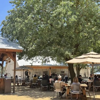 Jessie's Grove Winery - Wineries Near Me - Lodi, California
