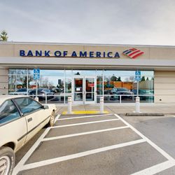 Bank of America Financial Center - Storefront