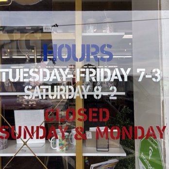 Red White & Brew Coffeehouse - Hours - Coffee & Tea Near Me - Warwick, Rhode Island