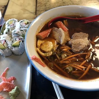 J & Q Sushi  - Sushi Bars Near Me - Edison, New Jersey