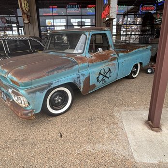 Cook's Garage - Cool truck - New American Near Me - Lubbock, Texas Cook's Garage - Cool truck - New American Near Me - Lubbock, Texas