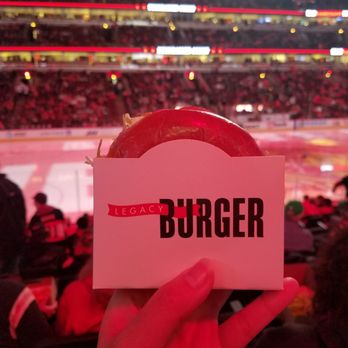United Center - Veggie burger here is fantastic! Couldn't believe what I was tasting! - Stadiums & Arenas Near Me - Chicago, Illinois United Center - Veggie burger here is fantastic! Couldn't believe what I was tasting! - Stadiums & Arenas Near Me - Chicago, Illinois