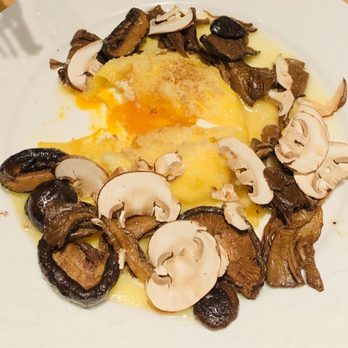 Rocca - Egg yoke in the TORTELLO all' UOVO - Italian Near Me - Tampa, Florida