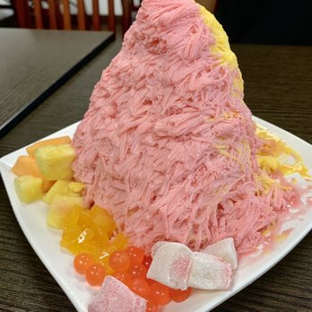 Frostcity - Strawberry & Mango $9.95 - Desserts Near Me - Honolulu, Hawaii Frostcity - Strawberry & Mango $9.95 - Desserts Near Me - Honolulu, Hawaii