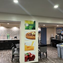 Quality Inn & Suites Airport - Free breakfast