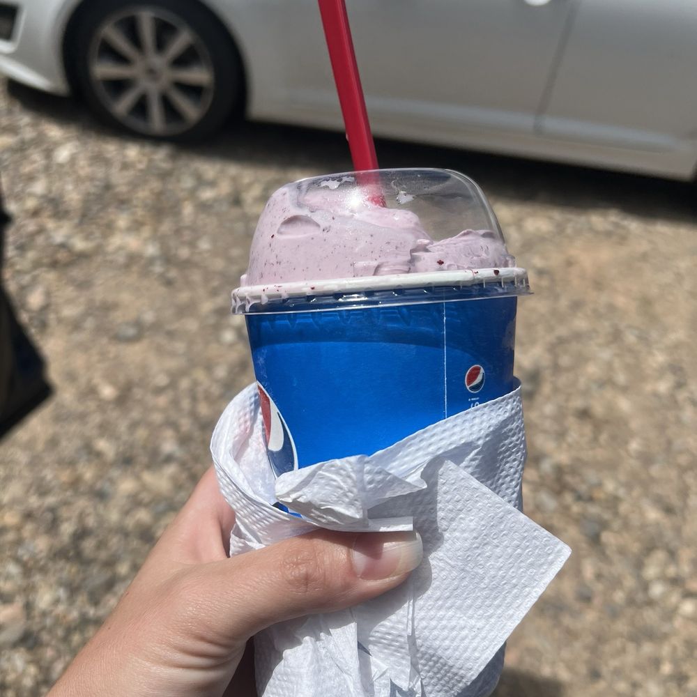 Huckleberry shake