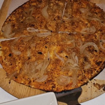 Elisa's Restaurant Café - The best thin crust bar pie I've had ! Onions and bread crumbs. Insanely good. - Italian Near Me - North Bellmore, New York Elisa's Restaurant Café - The best thin crust bar pie I've had ! Onions and bread crumbs. Insanely good. - Italian Near Me - North Bellmore, New York