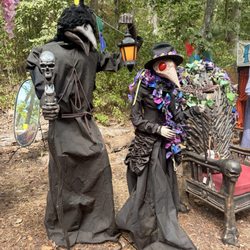 St. Louis Renaissance Festival - Statues