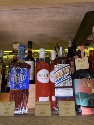 Hedonism Wines by null