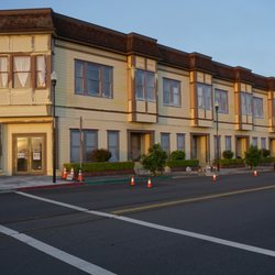Fine Lines Painting - Early Morning Painting to beat the parking crowd