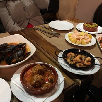 Colom - Different tapas to try... - Spanish Near Me - Barcelona, B Colom - Different tapas to try... - Spanish Near Me - Barcelona, B