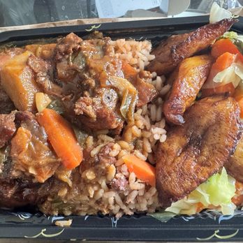 Exquisite Delight - Stew Chicken Special - Caribbean Near Me - Brooklyn, New York Exquisite Delight - Stew Chicken Special - Caribbean Near Me - Brooklyn, New York