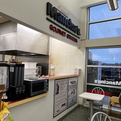 Mancino's Pizza & Grinders