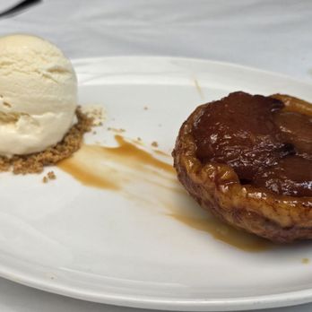 Mon Ami Gabi - Apple tarte - French Near Me - Las Vegas, Nevada Mon Ami Gabi - Apple tarte - French Near Me - Las Vegas, Nevada