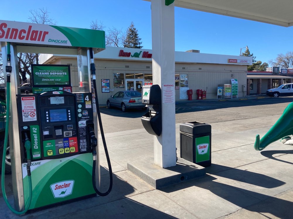 SINCLAIR Updated September 2024 445 Antelope Blvd, Red Bluff