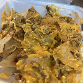 Tacos La Abuela - Nachos - Food Trucks Near Me - Porter, Texas