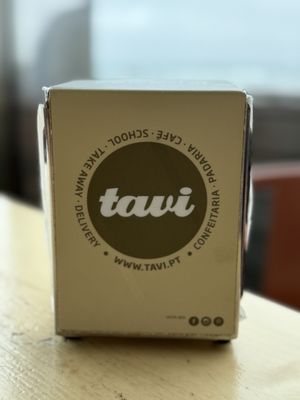 Tavi - Confeitaria da Foz by null