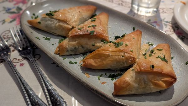 Tréla Greek Kitchen by null