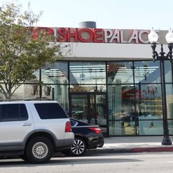 Shoe Palace
