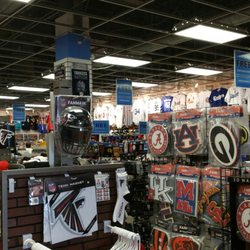 Globall Sports - Inside store